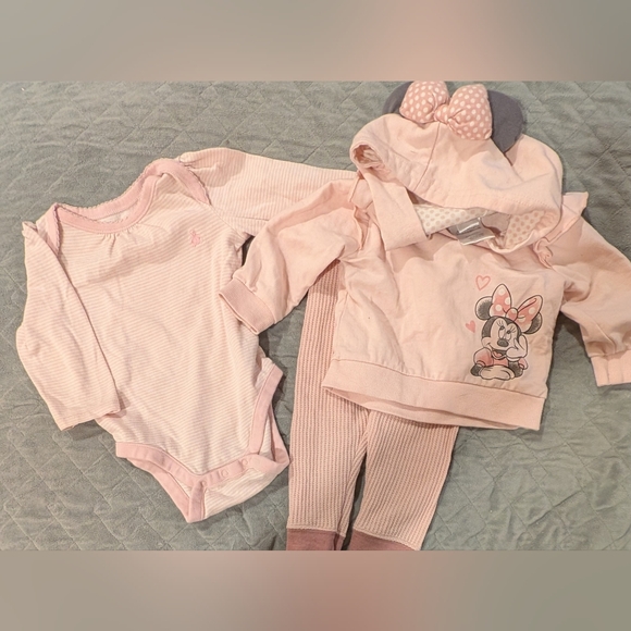 Other - Pink Baby Outfit Set with Minnie Mouse Design